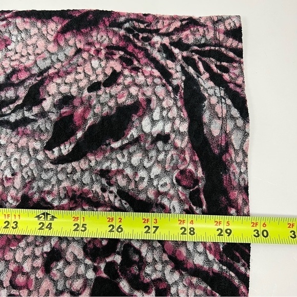 CJ Banks Women’s Pullover Handkerchief Top Sz 2X Multi Color 3/4 Sleeve Stretch - Picture 11 of 13